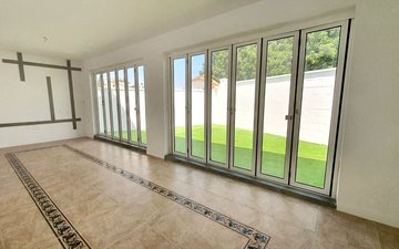 Property slide 20