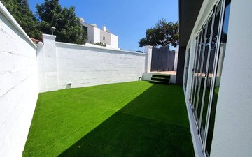Property slide 25