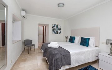 Property slide 24