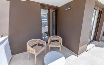 Property slide 10