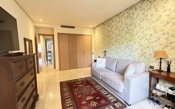 Property slide 14