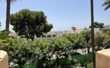 Property slide 30