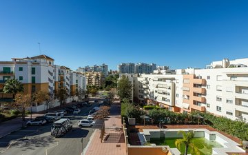 Property slide 21