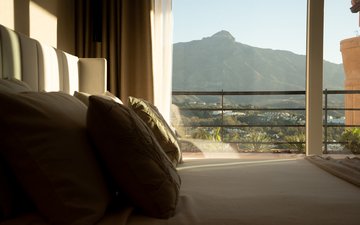 Property slide 31