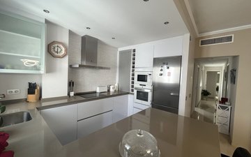 Property slide 16