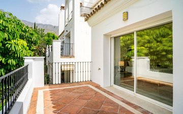 Property slide 17