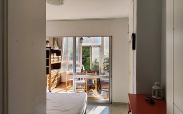 Property slide 41