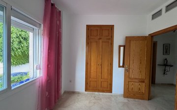 Property slide 19