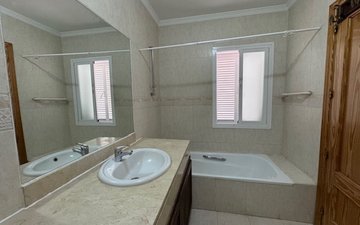 Property slide 22