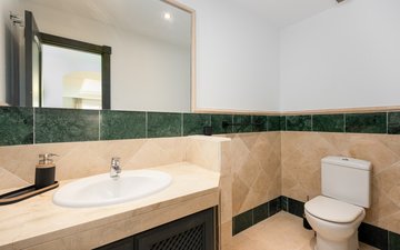 Property slide 18