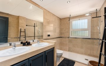 Property slide 34