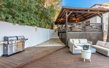 Property slide 30