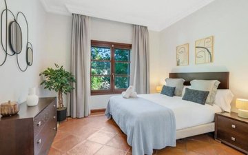 Property slide 31