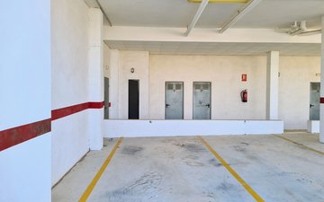 Property slide 39