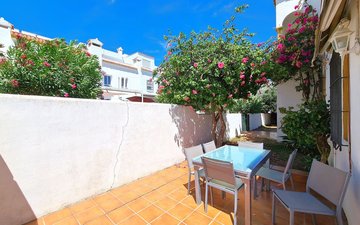 Property slide 25