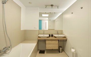 Property slide 19