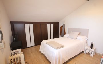 Property slide 22