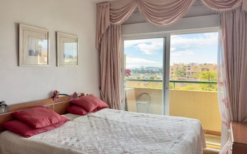 Property slide 17