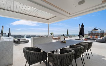 Property slide 10
