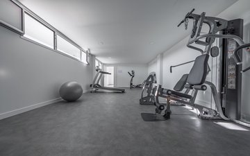 Property slide 25