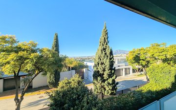 Property slide 4