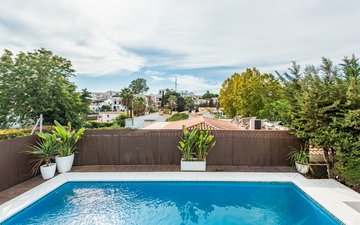 Property slide 15