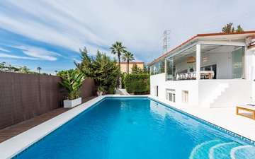 Property slide 17