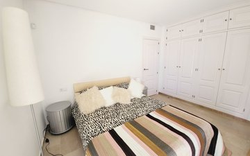 Property slide 25
