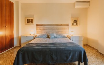 Property slide 22