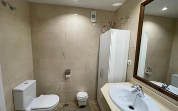 Property slide 16