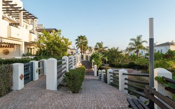 Property slide 27