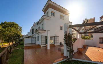 Property slide 21