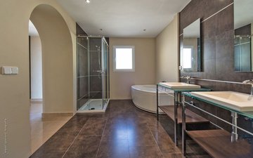 Property slide 17