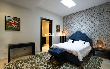 Property slide 18