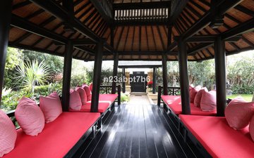 Property slide 30