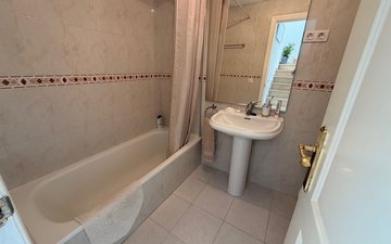 Property slide 18