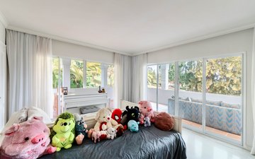 Property slide 14