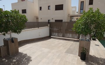 Property slide 10