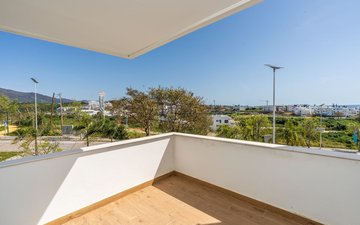 Property slide 22