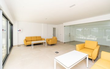 Property slide 25