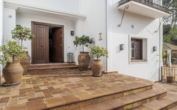Property slide 35