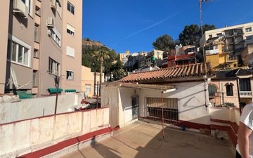 Property slide 16