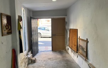 Property slide 22