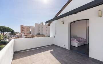 Property slide 15