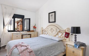 Property slide 7