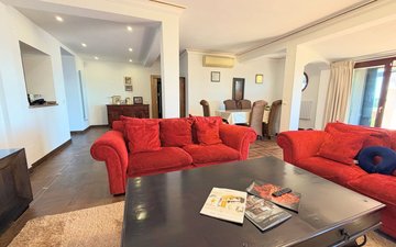 Property slide 19
