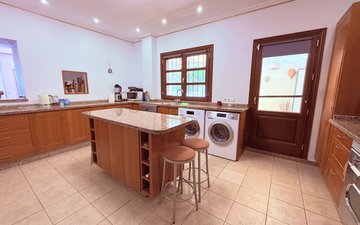 Property slide 27