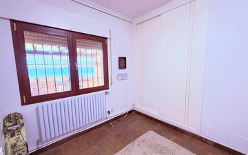 Property slide 38