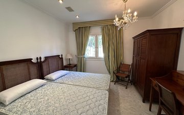 Property slide 28