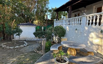 Property slide 50